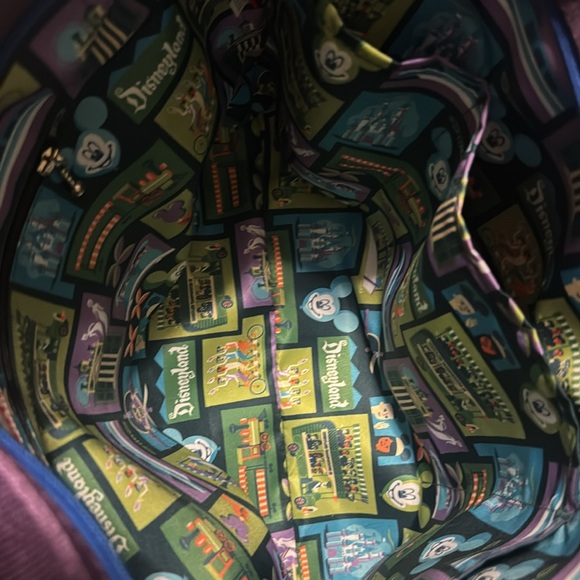 Harveys Disneyland Shag Main Street Tote - Picture 3 of 4